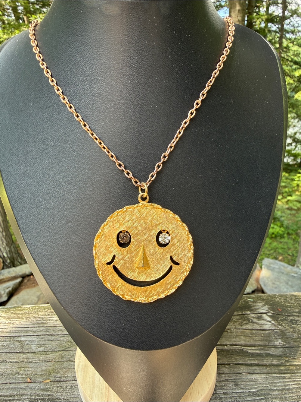 Vintage 1970s Textured Smiley Face Necklace Rhinestones